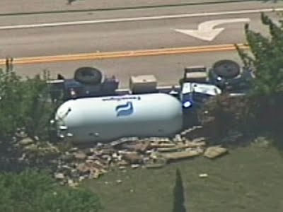 Ανατροπή βυτιοφόρου στη Δράμα